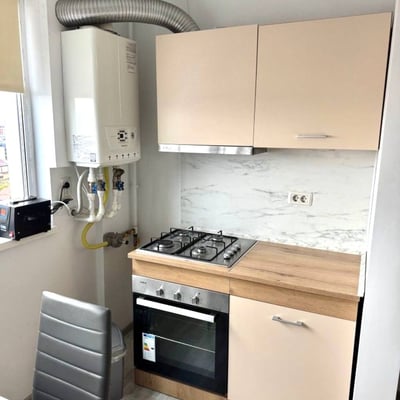 Location d’un studio chaleureux, 6ᵉ secteur, quartier Chiajna, Bucarest, Roumanie